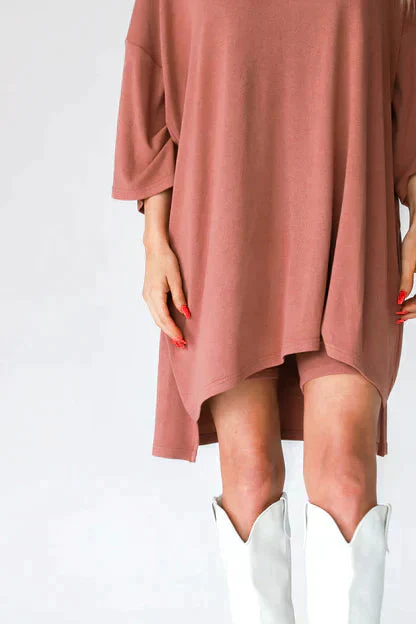 Navando | Comfortabele tweedelige set met oversized T-shirt en short voor dames - Afbeelding 9