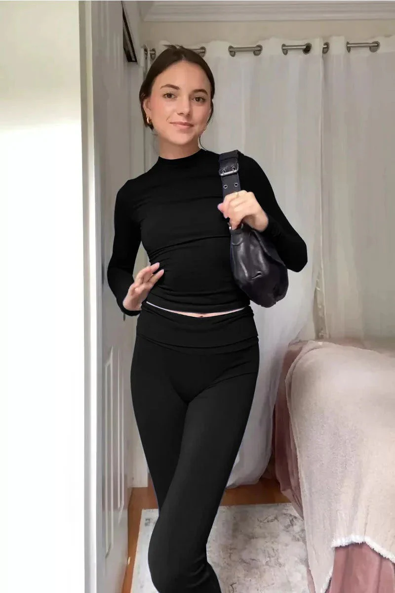 Navando | Tweedelige loungewear set met lange mouwen top en uitlopende broek - Afbeelding 7