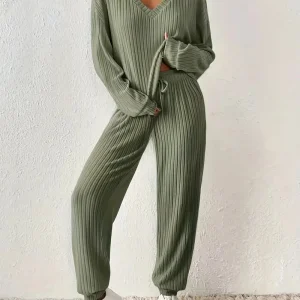 Navando | Tweedelige loungeset met lange mouwen top en broek voor dames