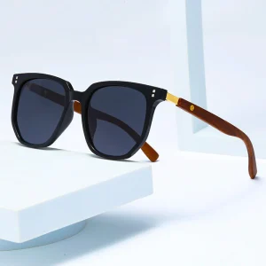 Navando | Retro Zonnebril Met Houten Pootjes